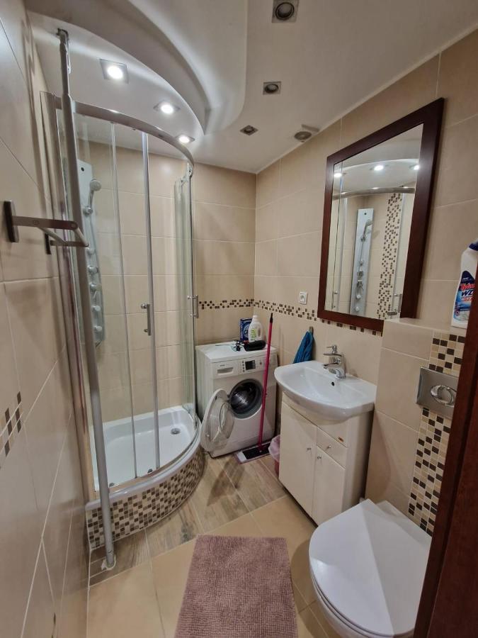 Przymorze, Park I Czas Nad Zatoka - Doskonale Miejsce Na Wygodny I Udany Urlop W Trojmiescie Apartment Gdansk Luaran gambar